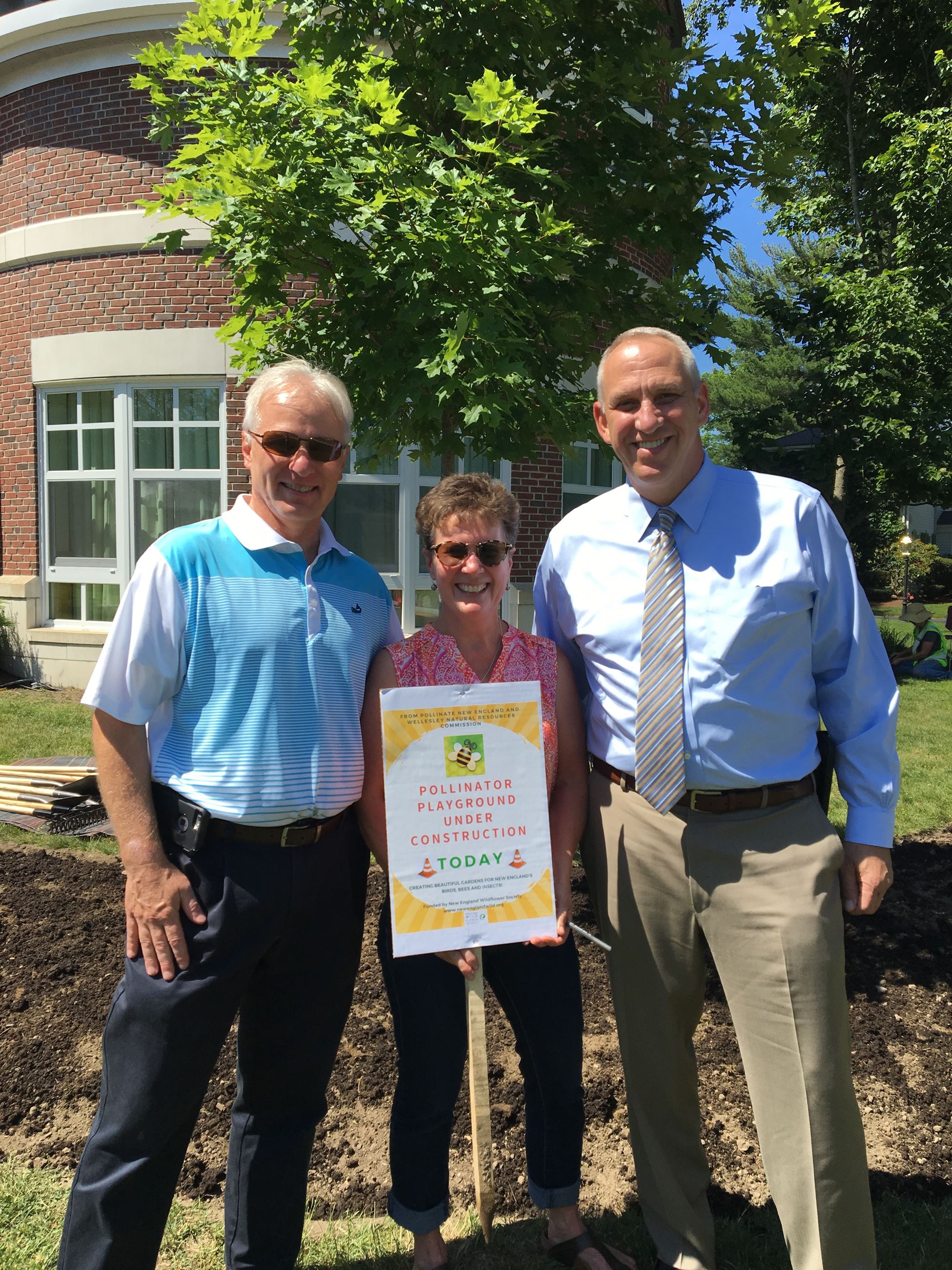 Pollinator_Pakstis.Vlass.Pilecki