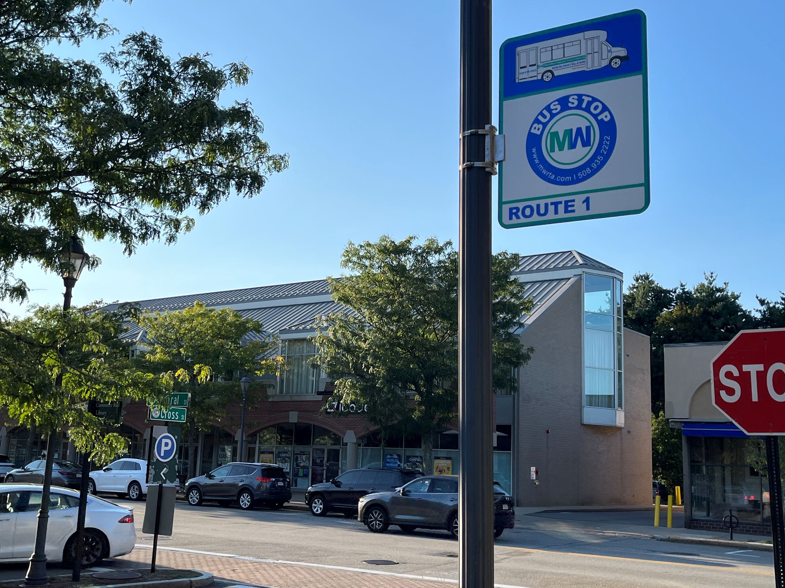 Cross Street_close up