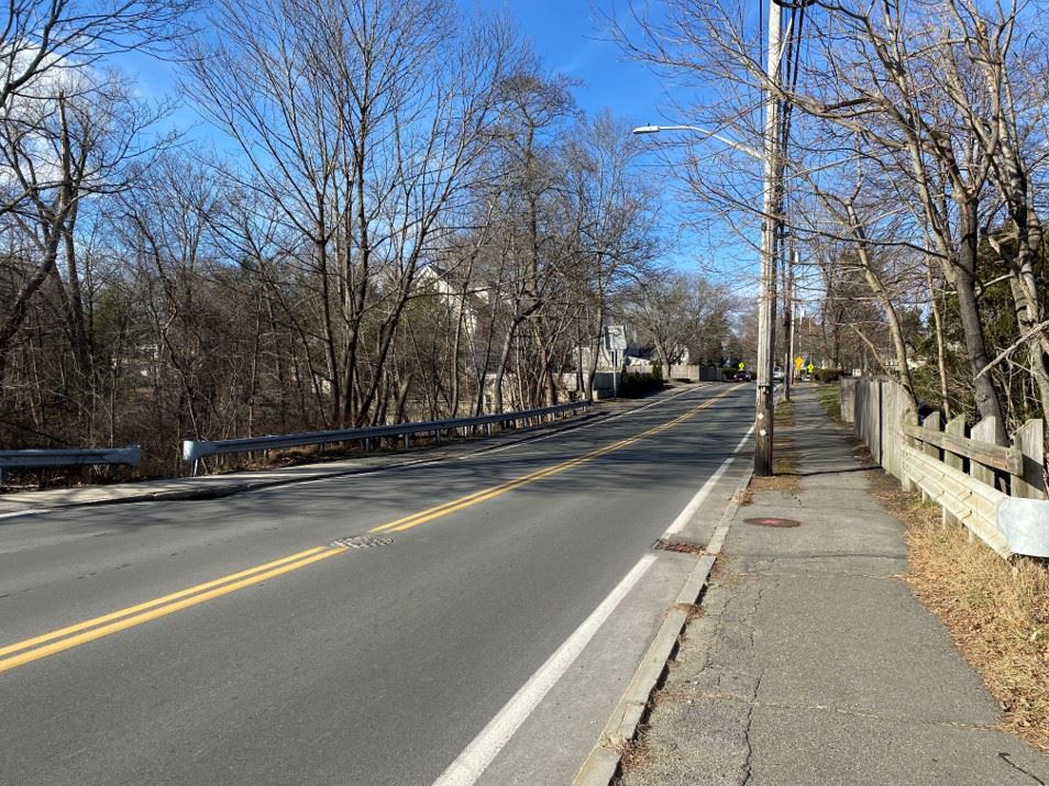 WestonRoad_LookingNorthAtWorcesterStreet